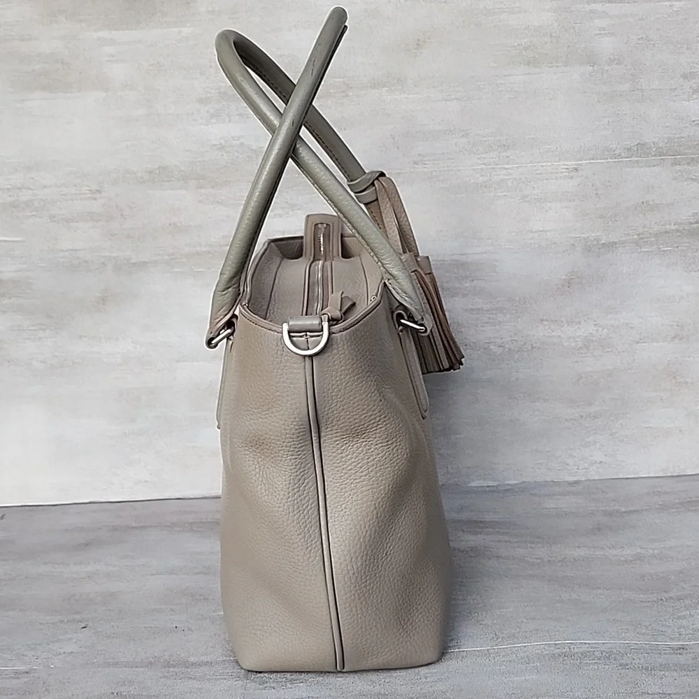 Tory Burch Thea Convertible Tote Bag in French Gray Pebbled Leather